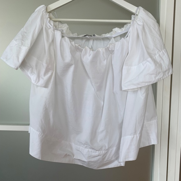 Vince off the shoulder top. White. Size M - Picture 3 of 5